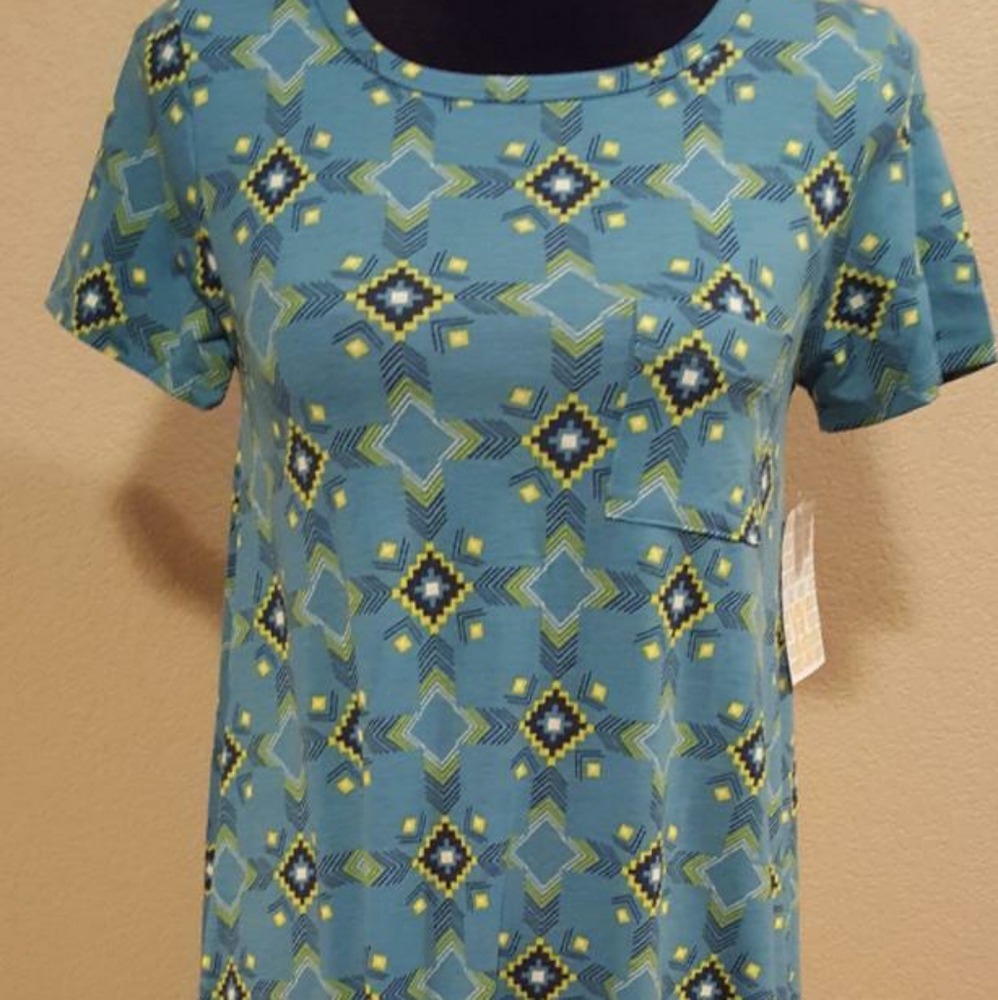 Lula Roe Carly